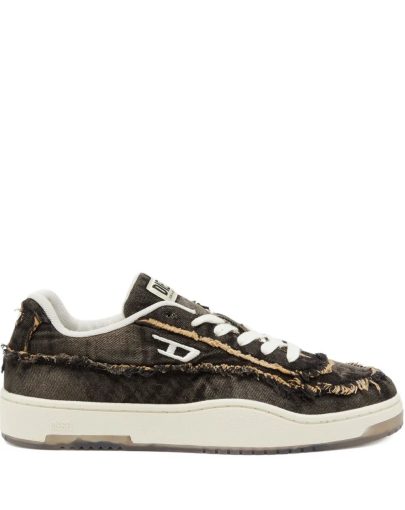 tracker d low