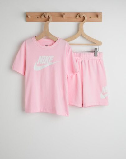 nkn club tee and short set